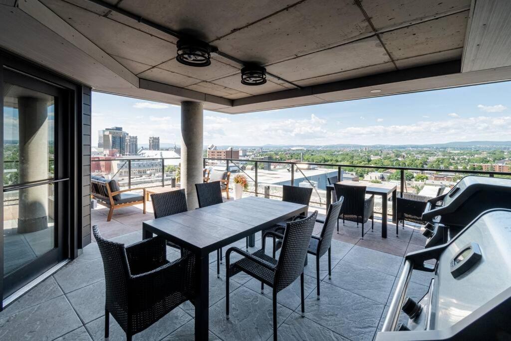 Condo 2 Ch - 500M Vieux-Quebec & Gym Екстер'єр фото