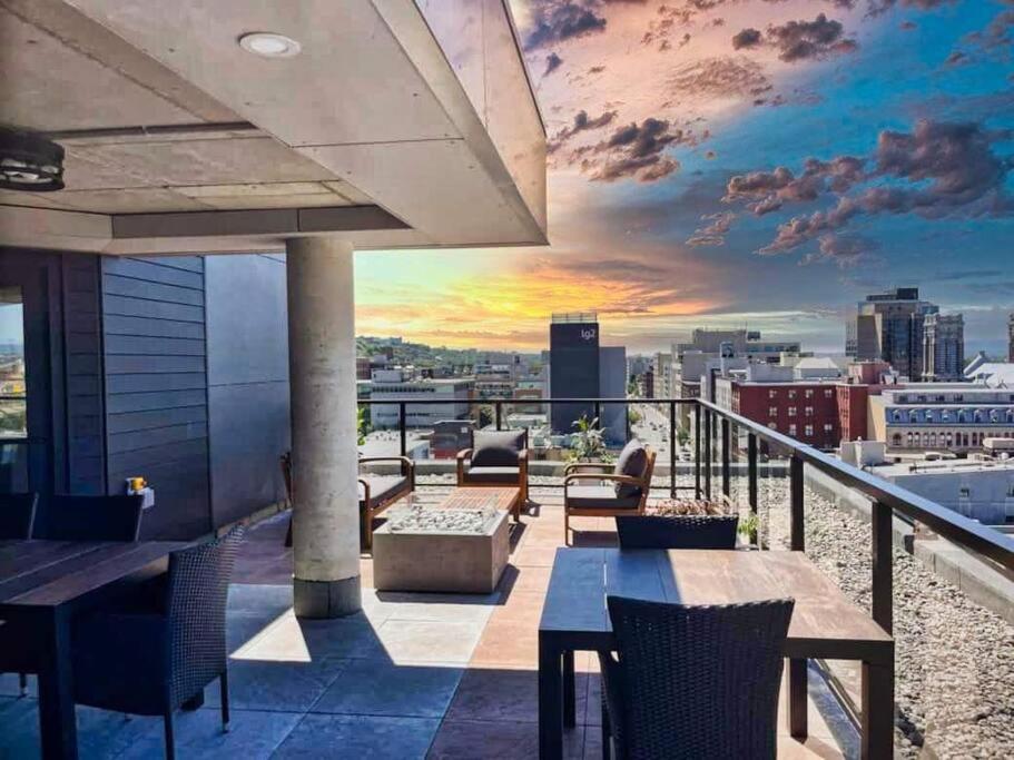Condo 2 Ch - 500M Vieux-Quebec & Gym Екстер'єр фото