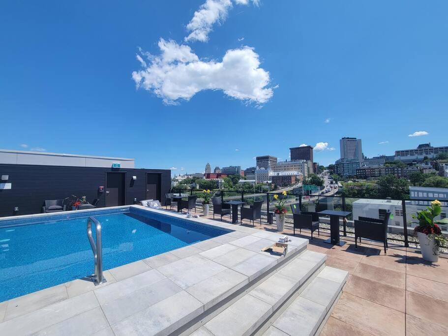 Condo 2 Ch - 500M Vieux-Quebec & Gym Екстер'єр фото